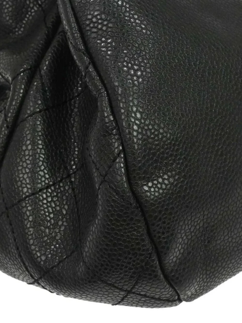 Chanel Black Calfskin Tote Handbag RQ04018